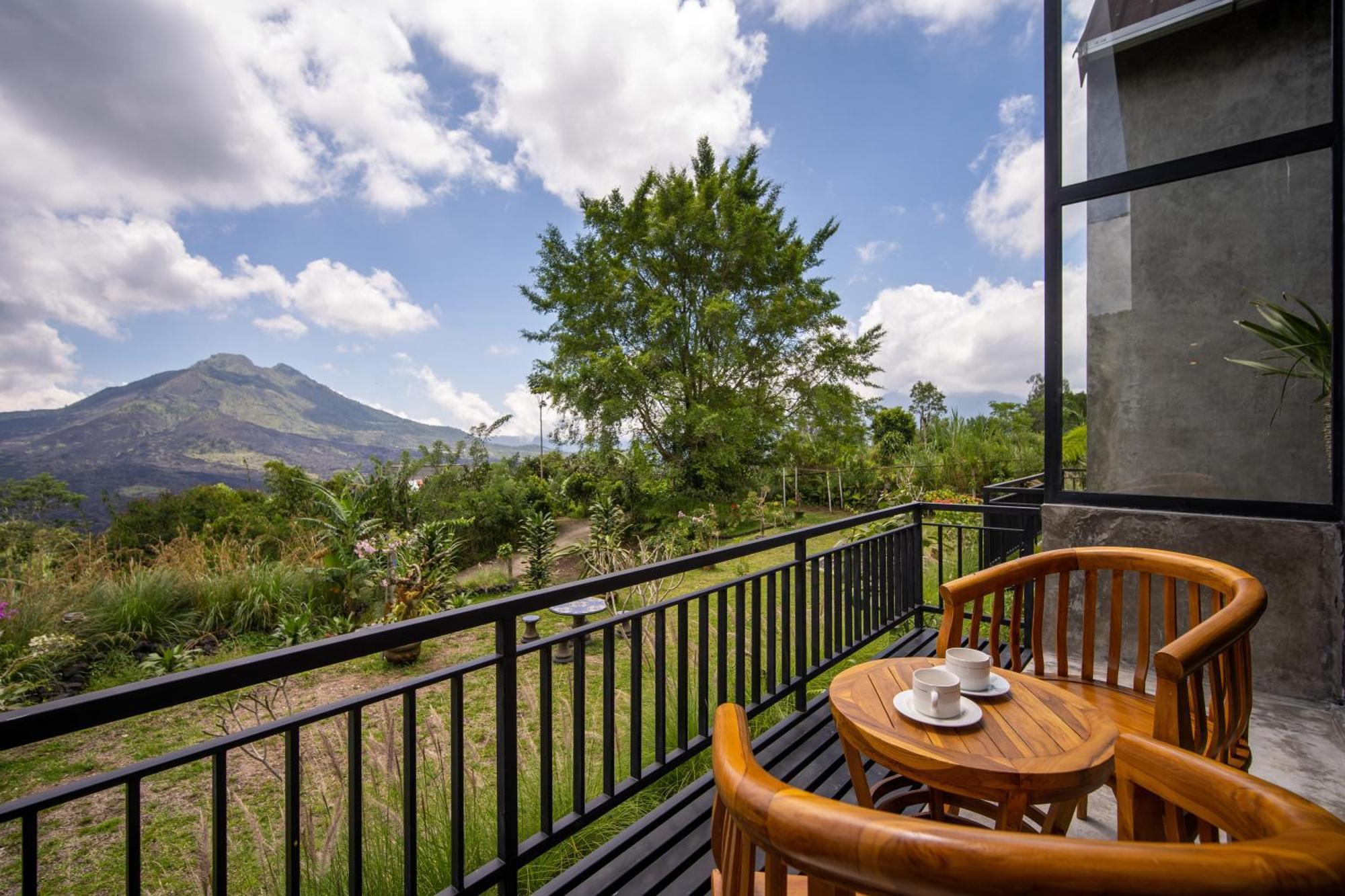 Puncak Gunung Kintamani Hotel Exterior photo